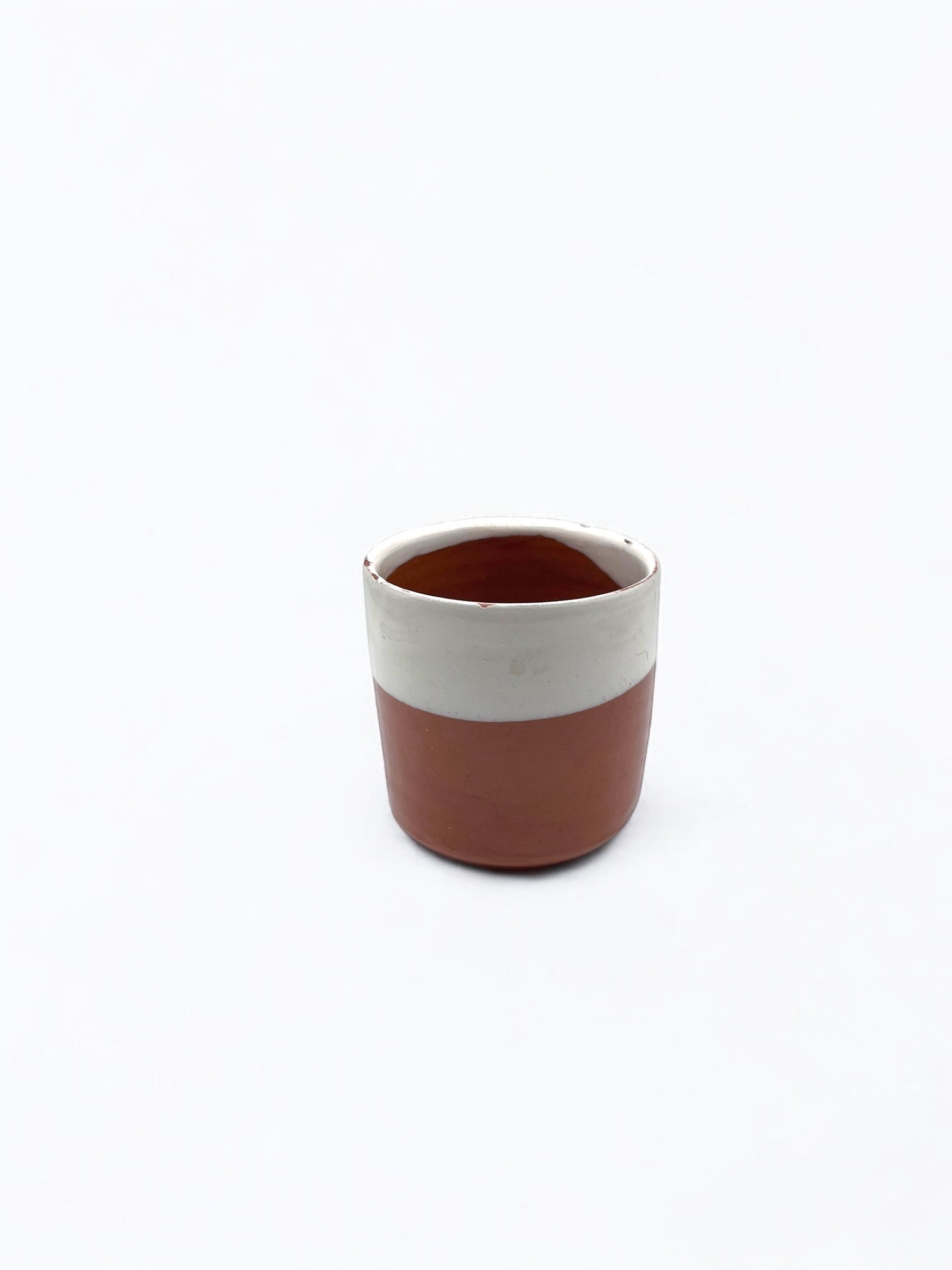 Vaso de café - licor de barro rojo