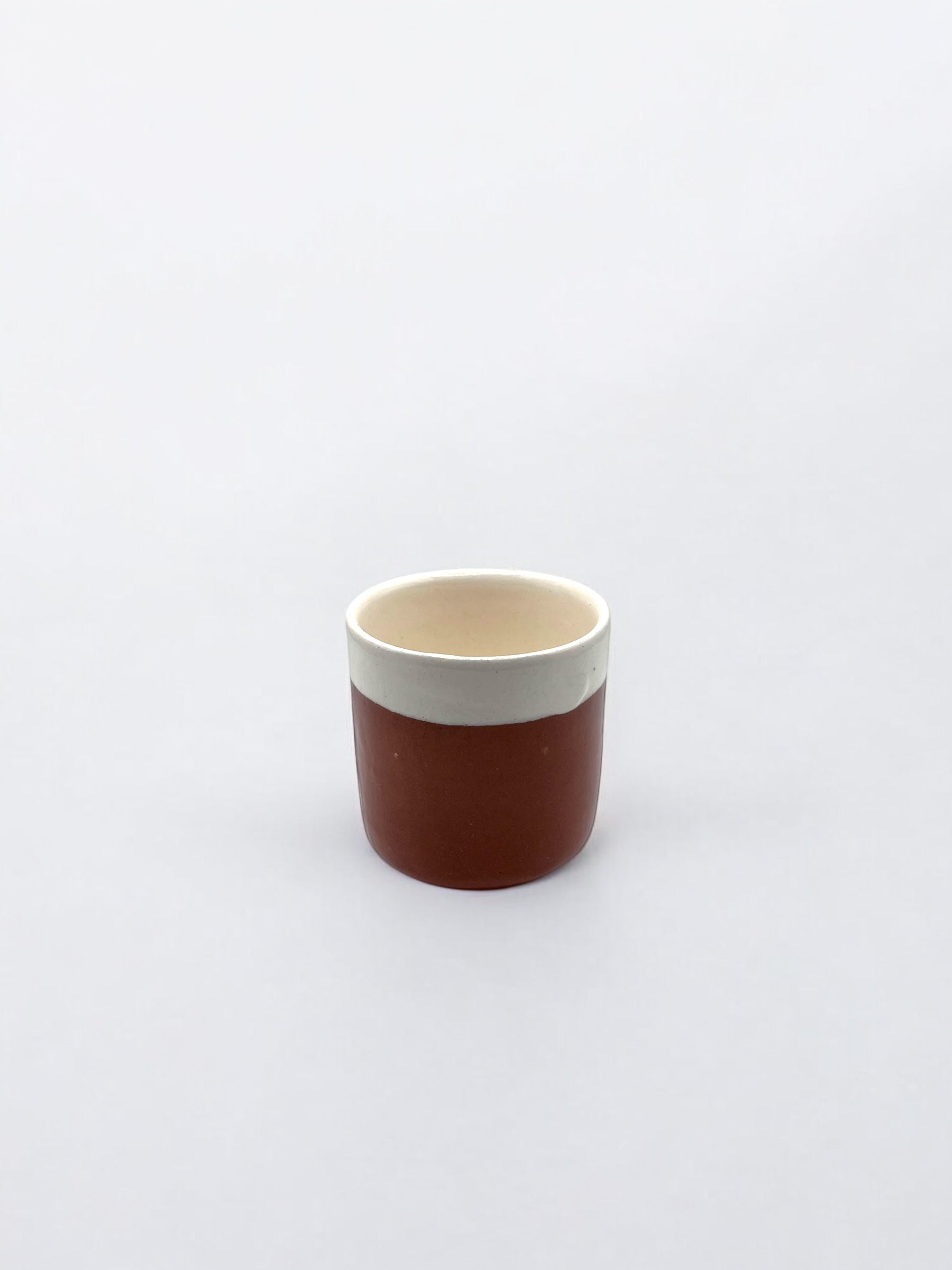 Vaso de café - licor de barro rojo