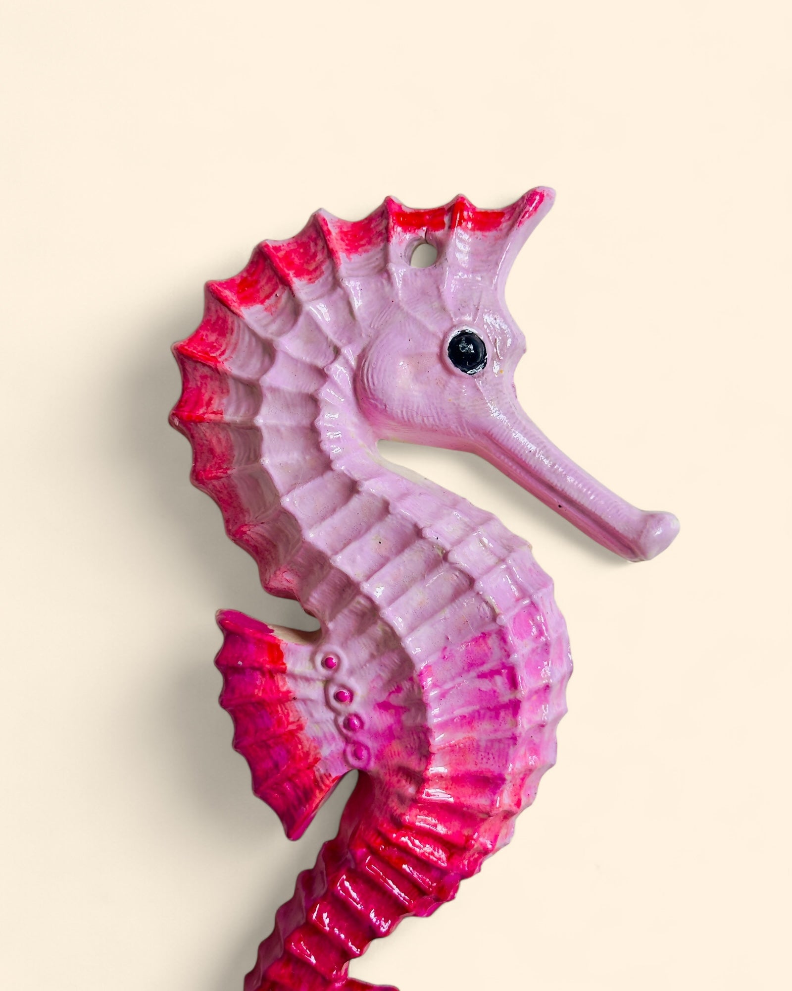 Caballito de mar de cerámica artesanal rosa