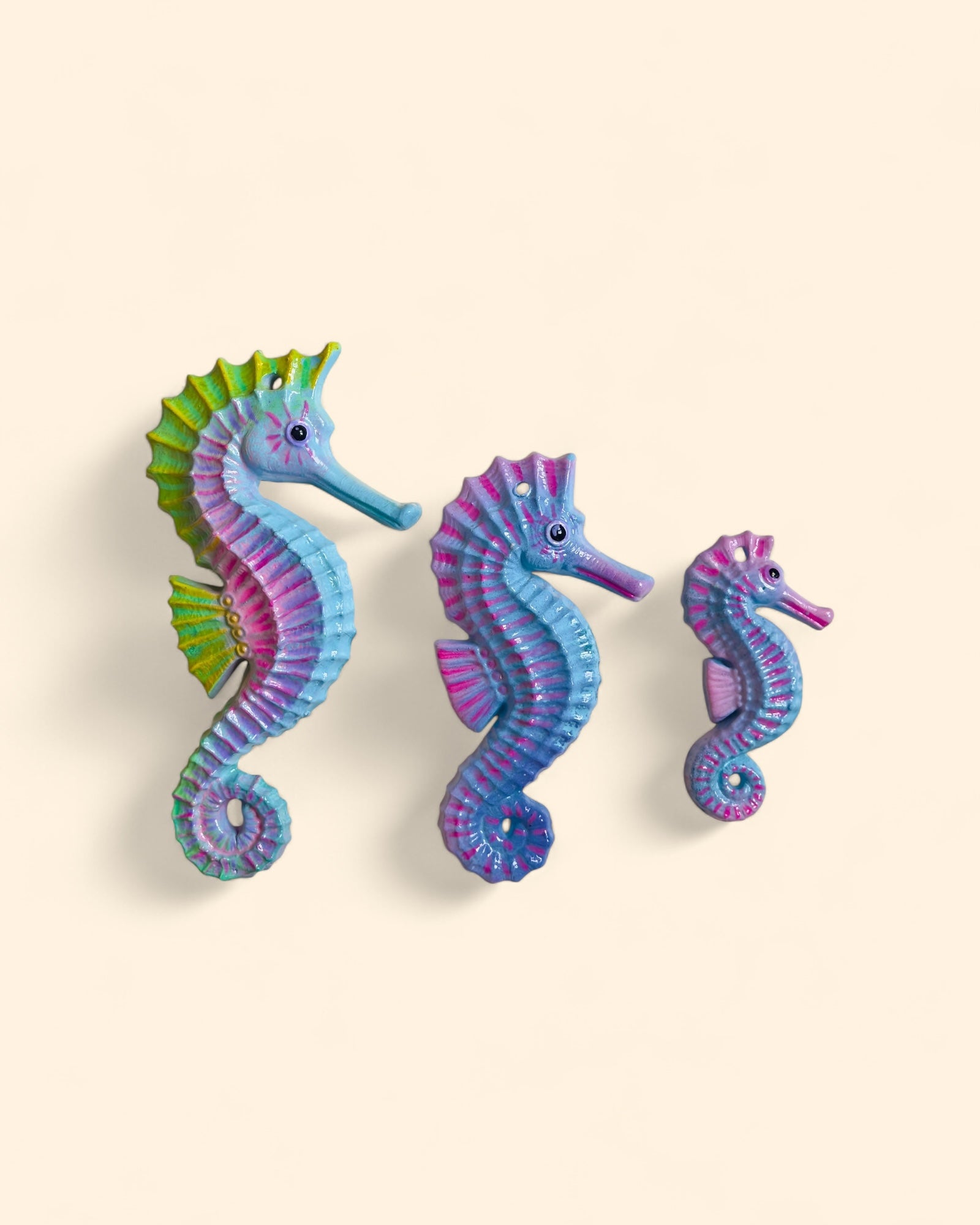 Caballitos de mar de cerámica artesanal