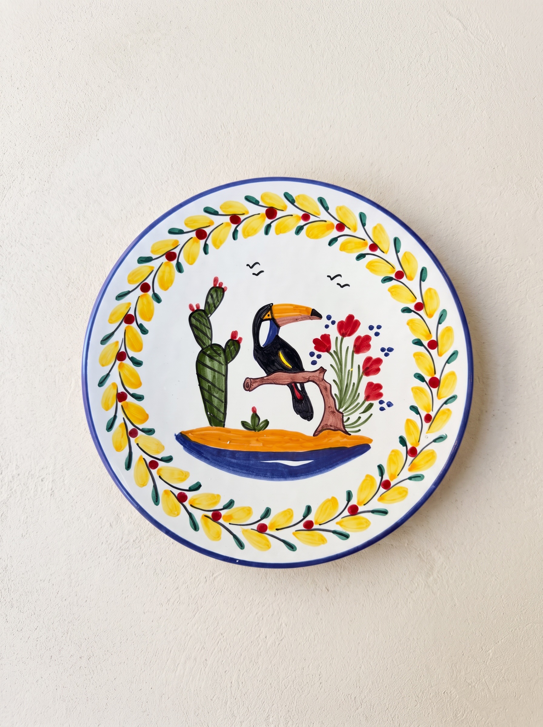 Plato El Tucán
