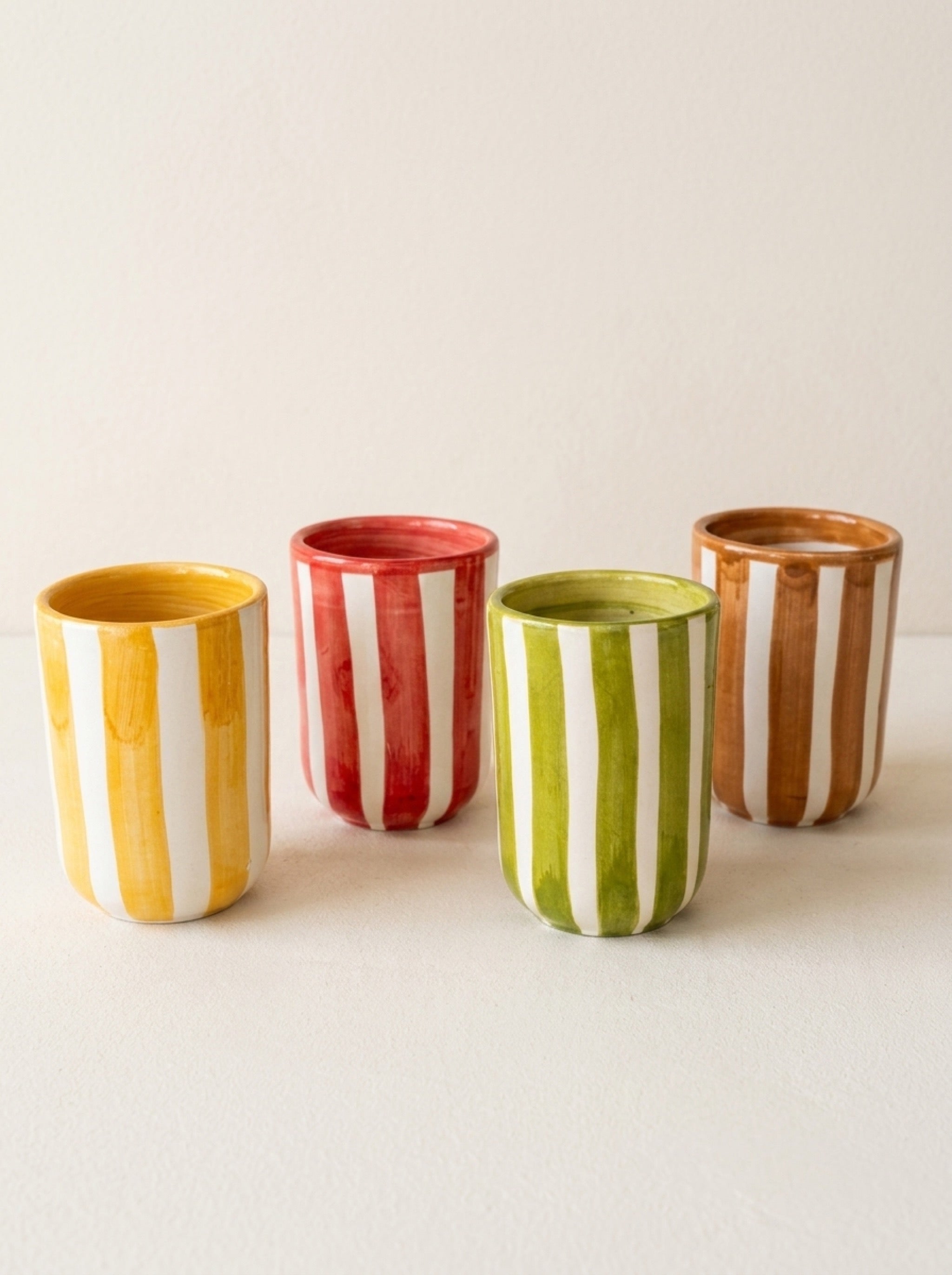 Vasos Rayas — Parade