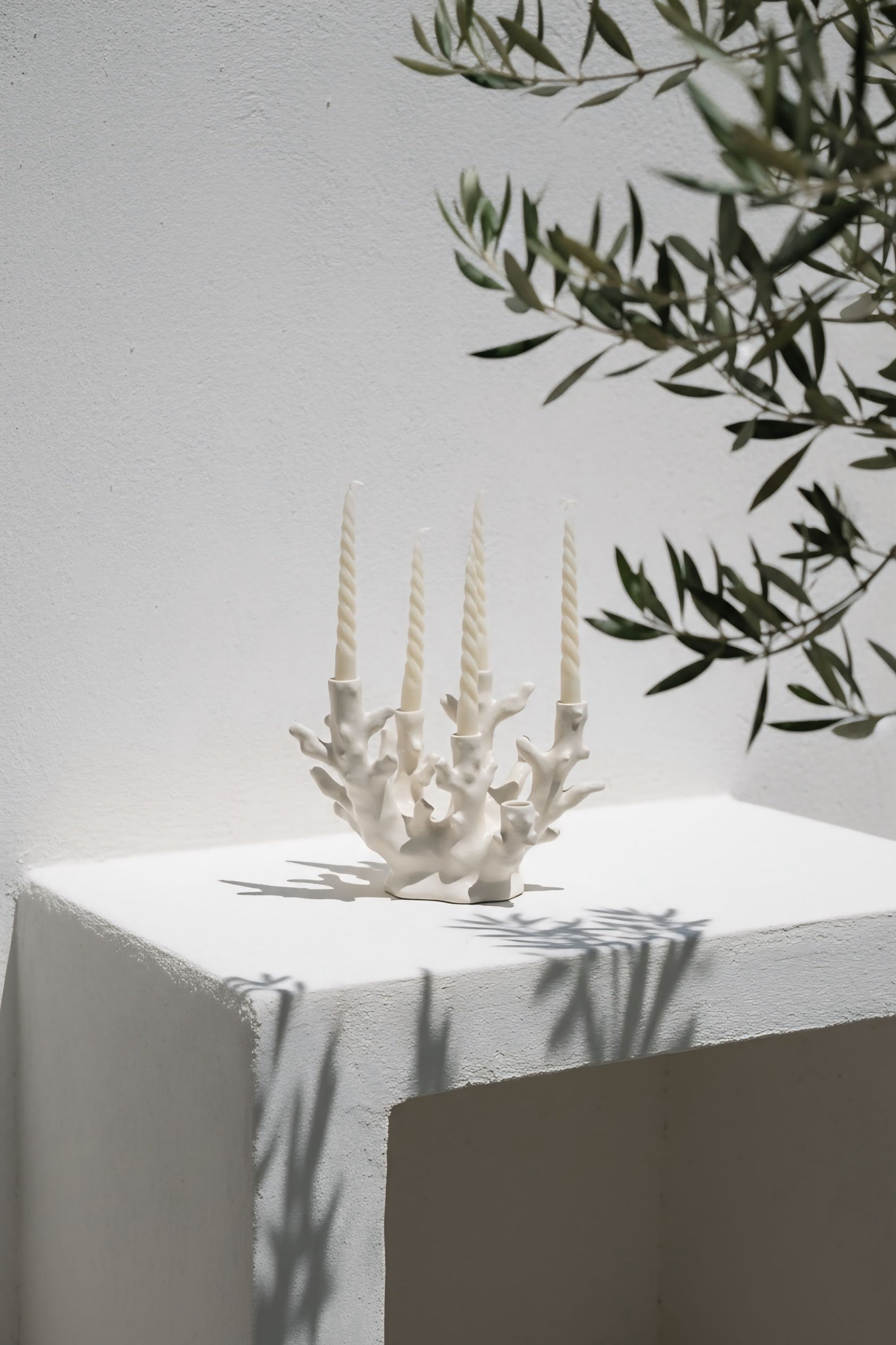 Candelabro Coral Blanco 6 brazos