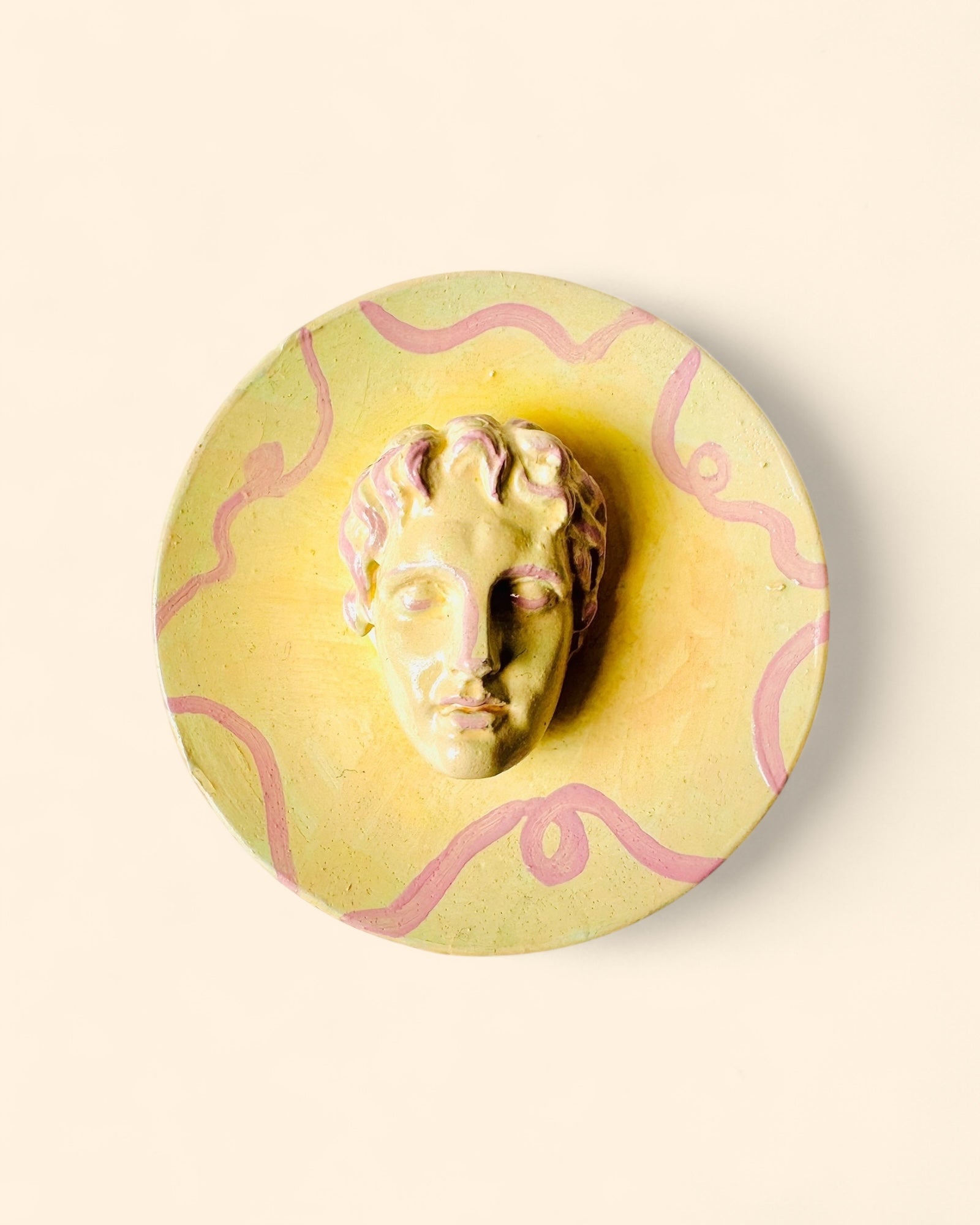 Plato "Apolo"
