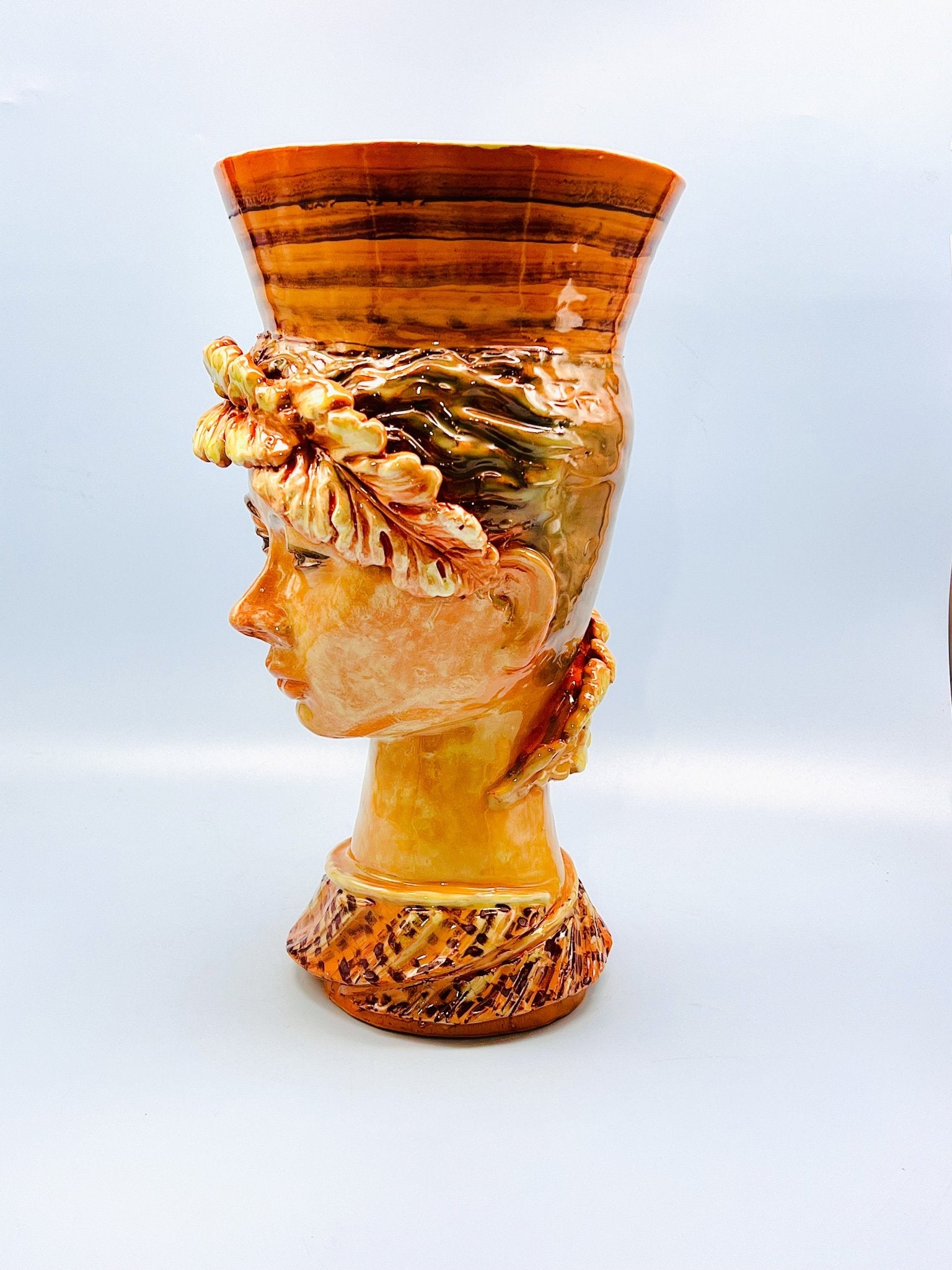 Cabeza de mujer 37cm - moruecoceramicas