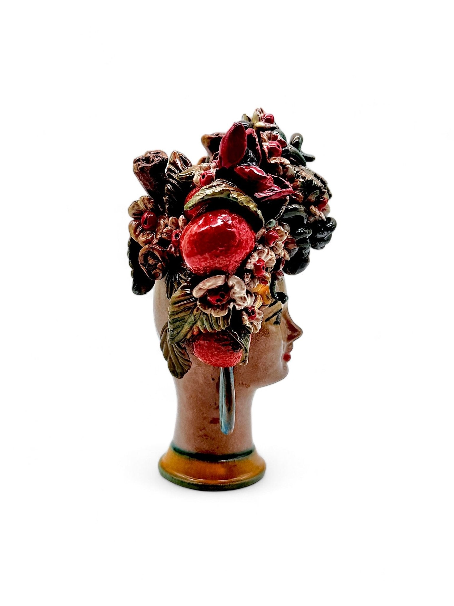 Cabeza de mujer con flores, frutas y pendientes - Morueco Selección - moruecoceramicas