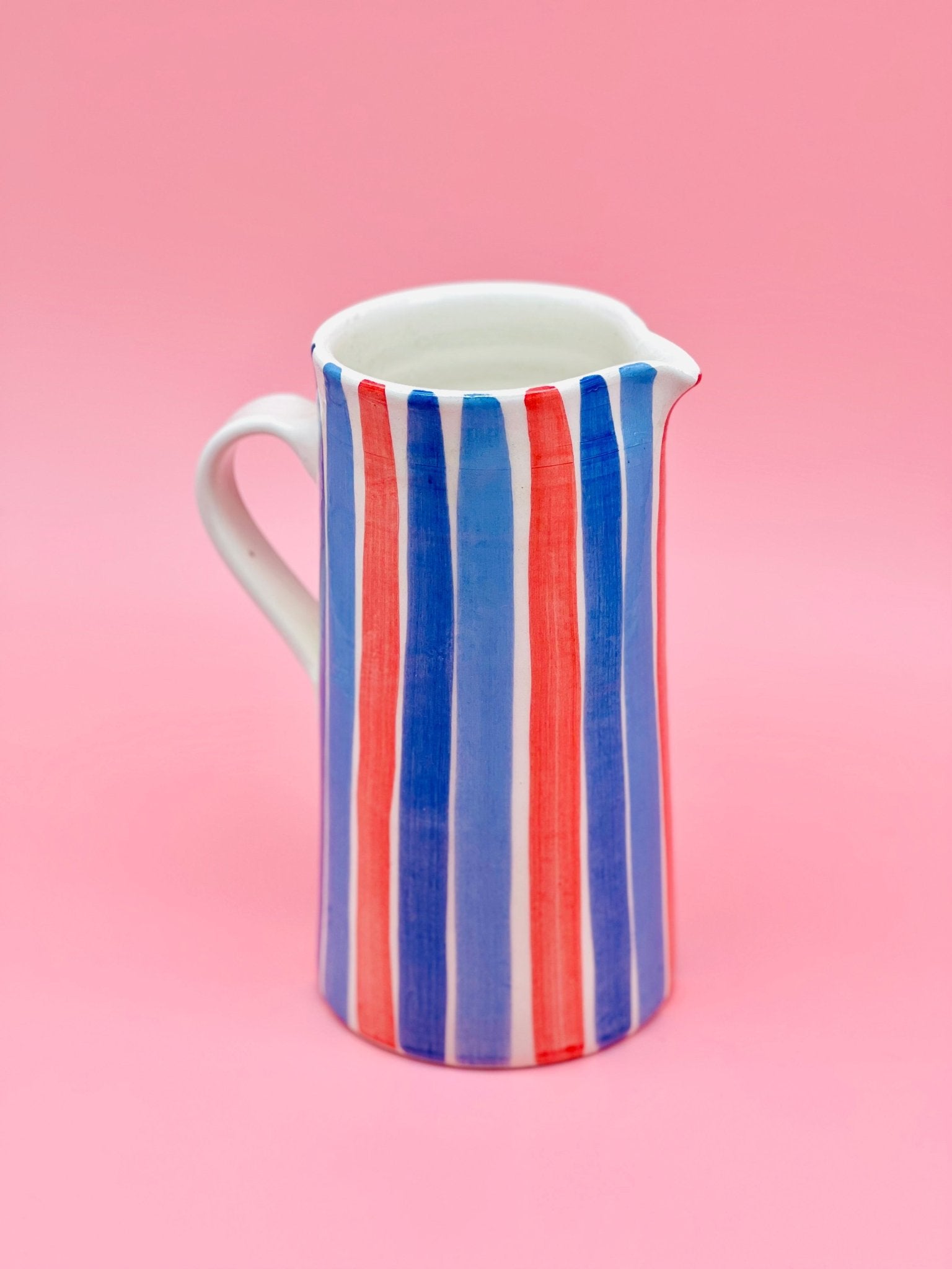 Jarra Blue & Red Stripes Morueco 1,75L - moruecoceramicas