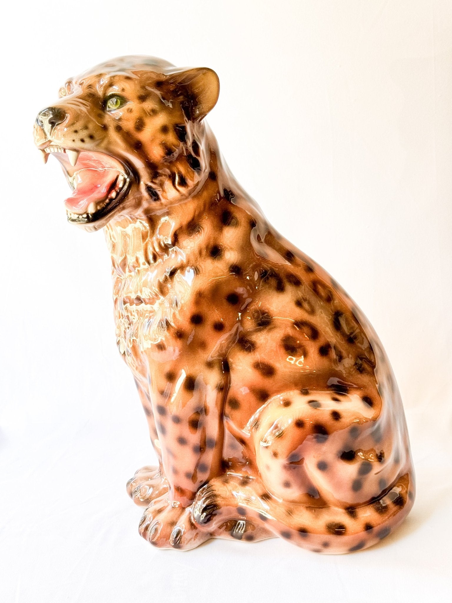 Leopardo cachorro marrón (48cm) - moruecoceramicas