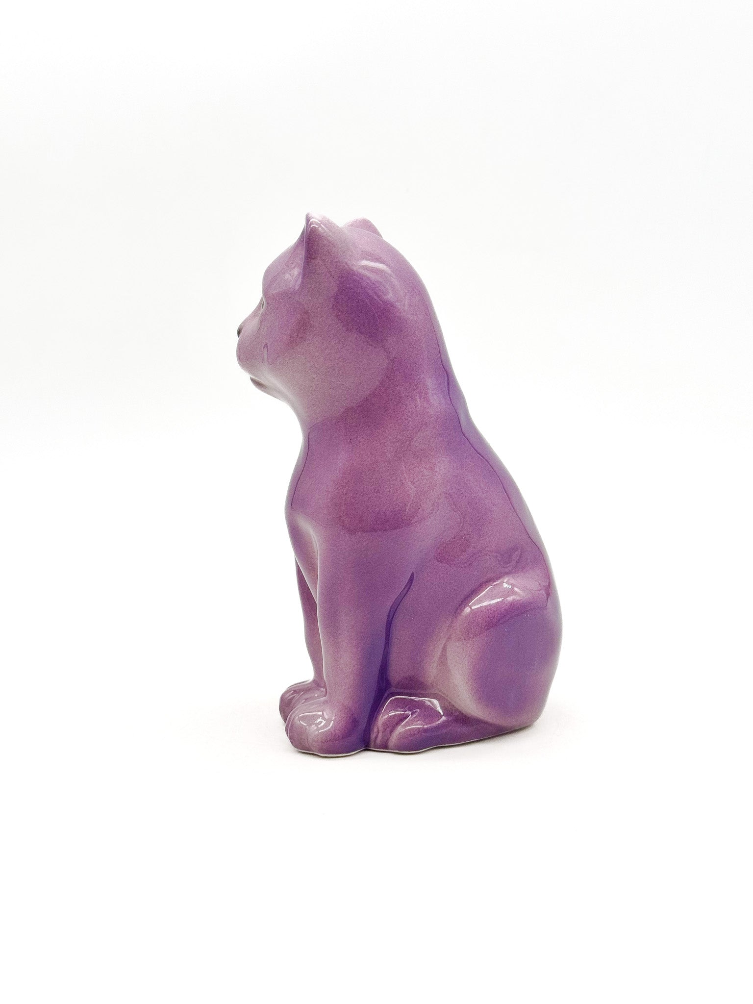 Pantera morada de cerámica 16cm - moruecoceramicas