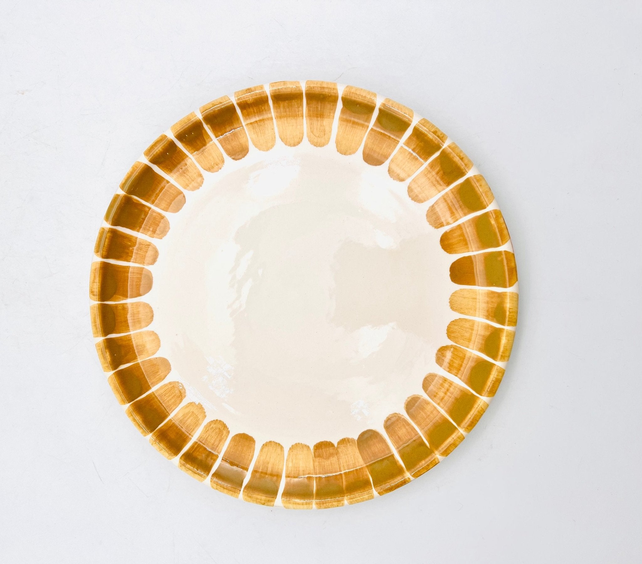 Plato decorado pétalos 20cm (varios colores) - moruecoceramicas