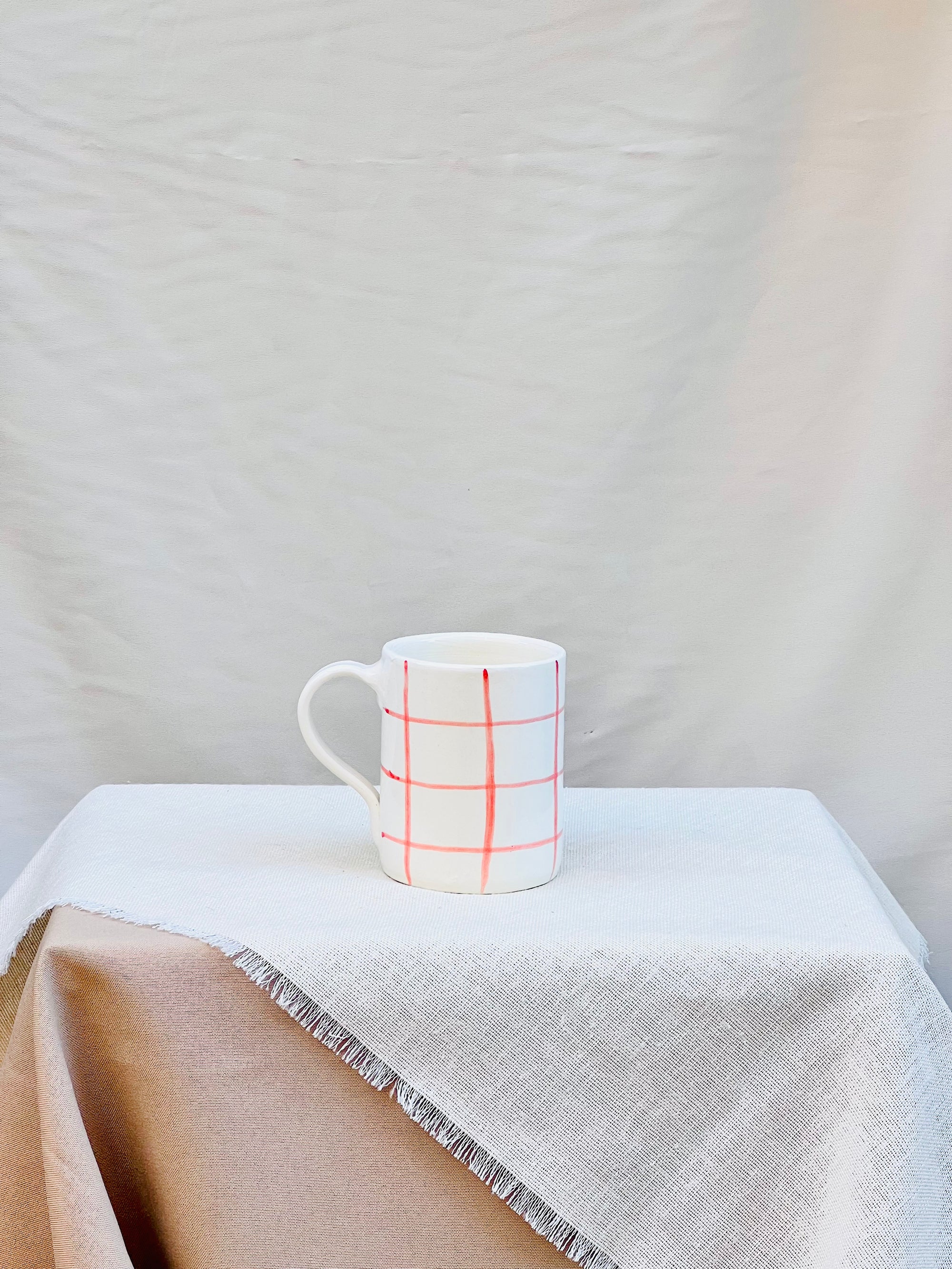 Taza The Grid roja