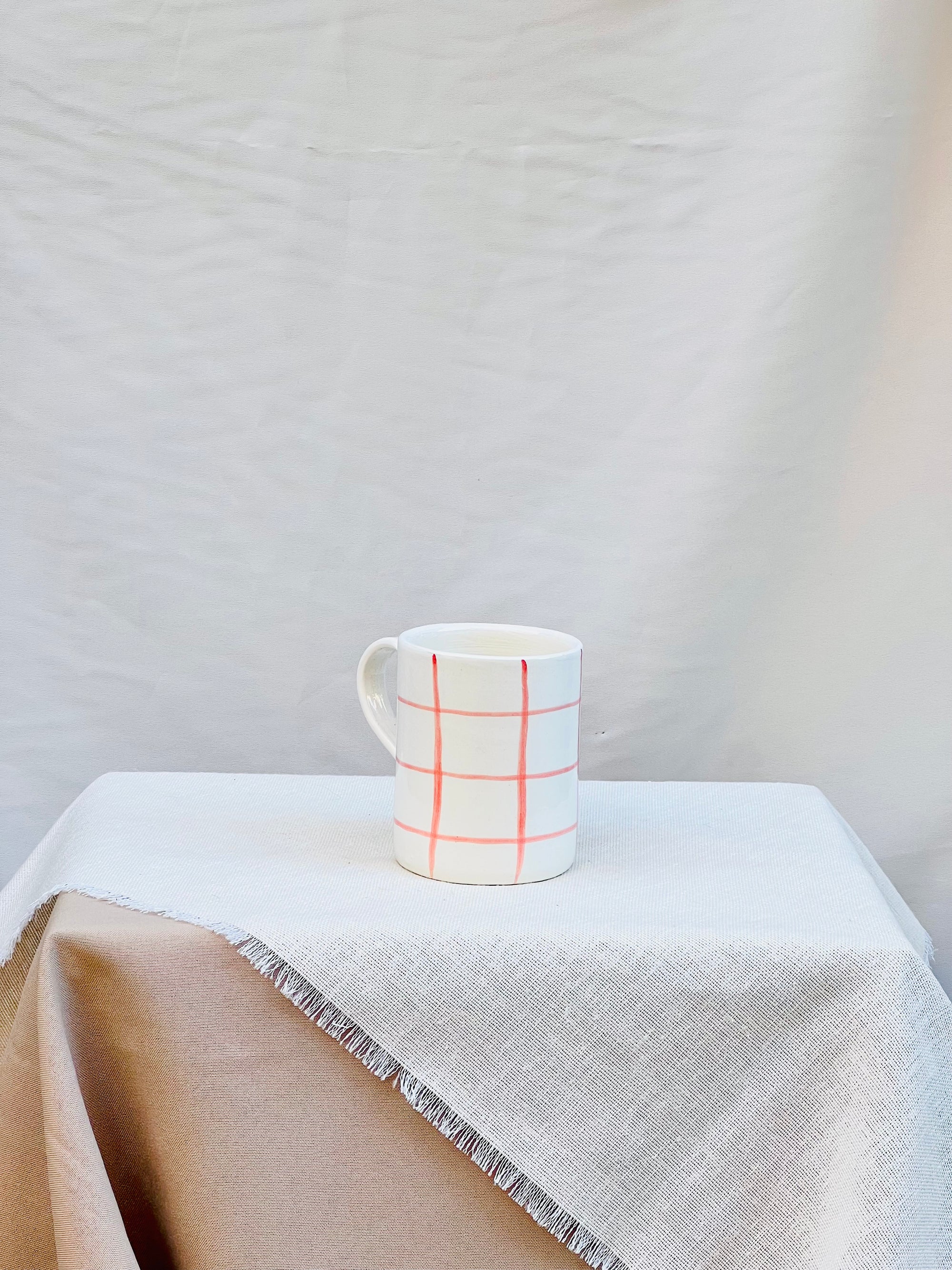 Taza The Grid roja