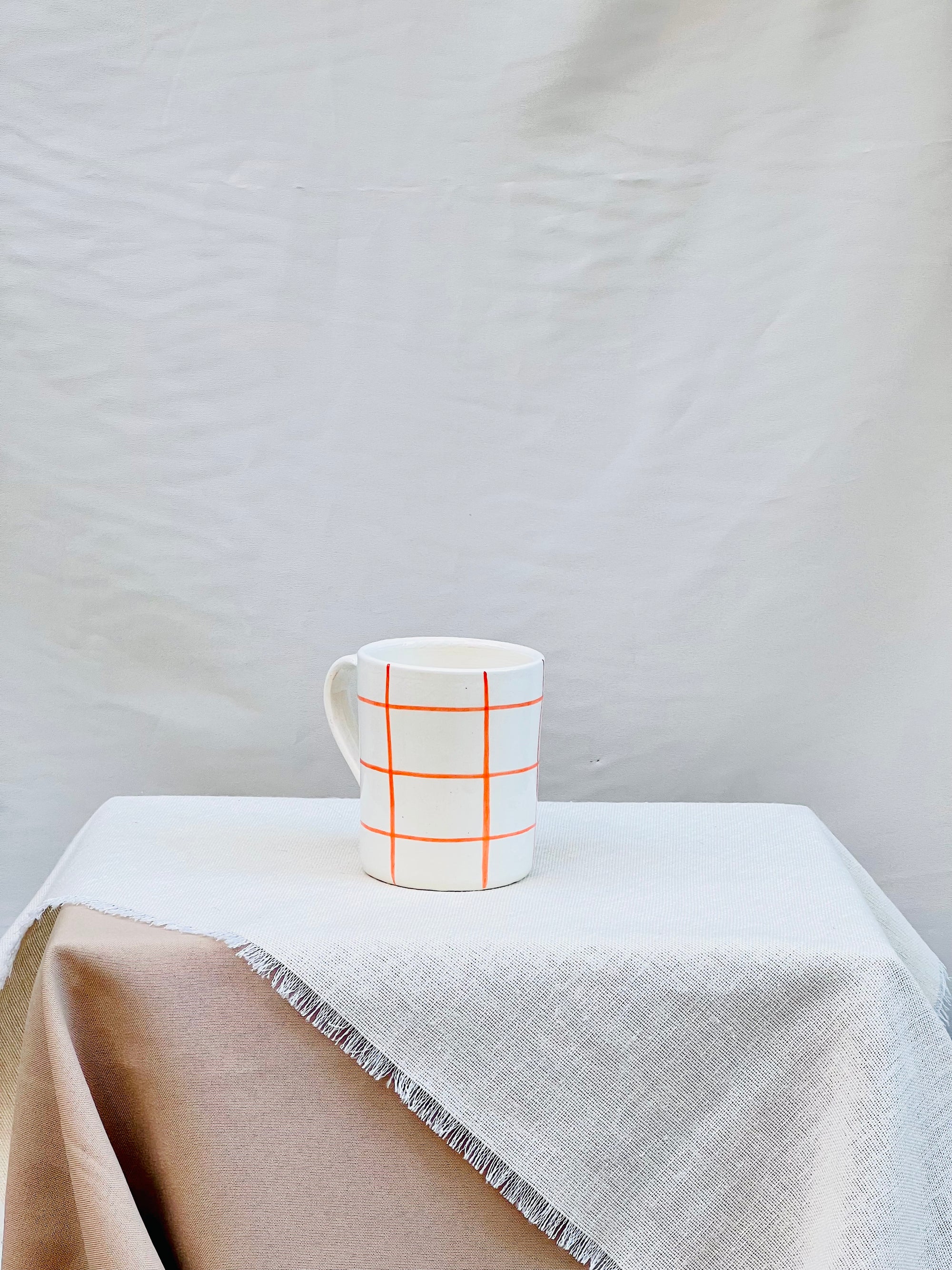 Taza The Grid naranja