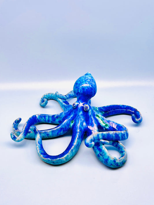 Pulpo de cerámica azul