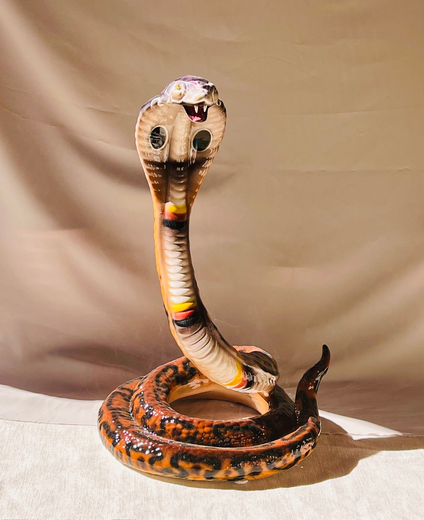 Cobra de cerámica