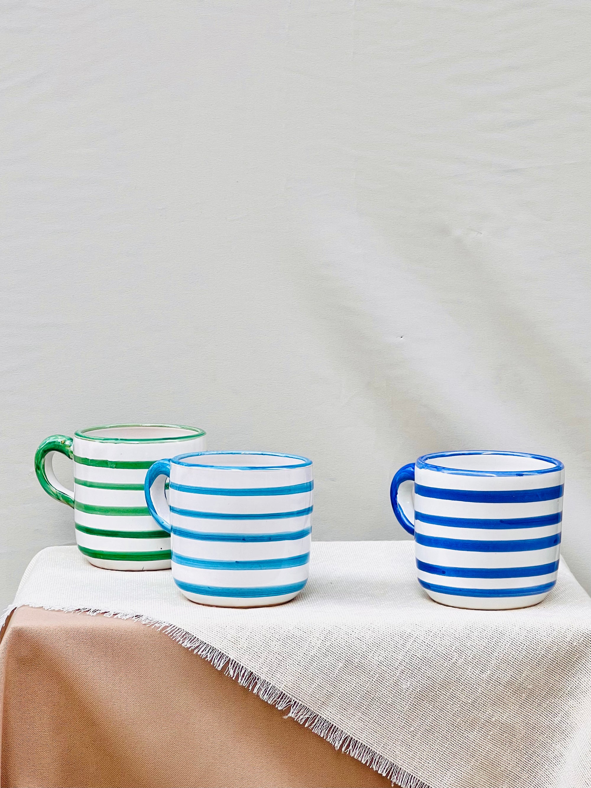 Taza artesanal “La Cala”