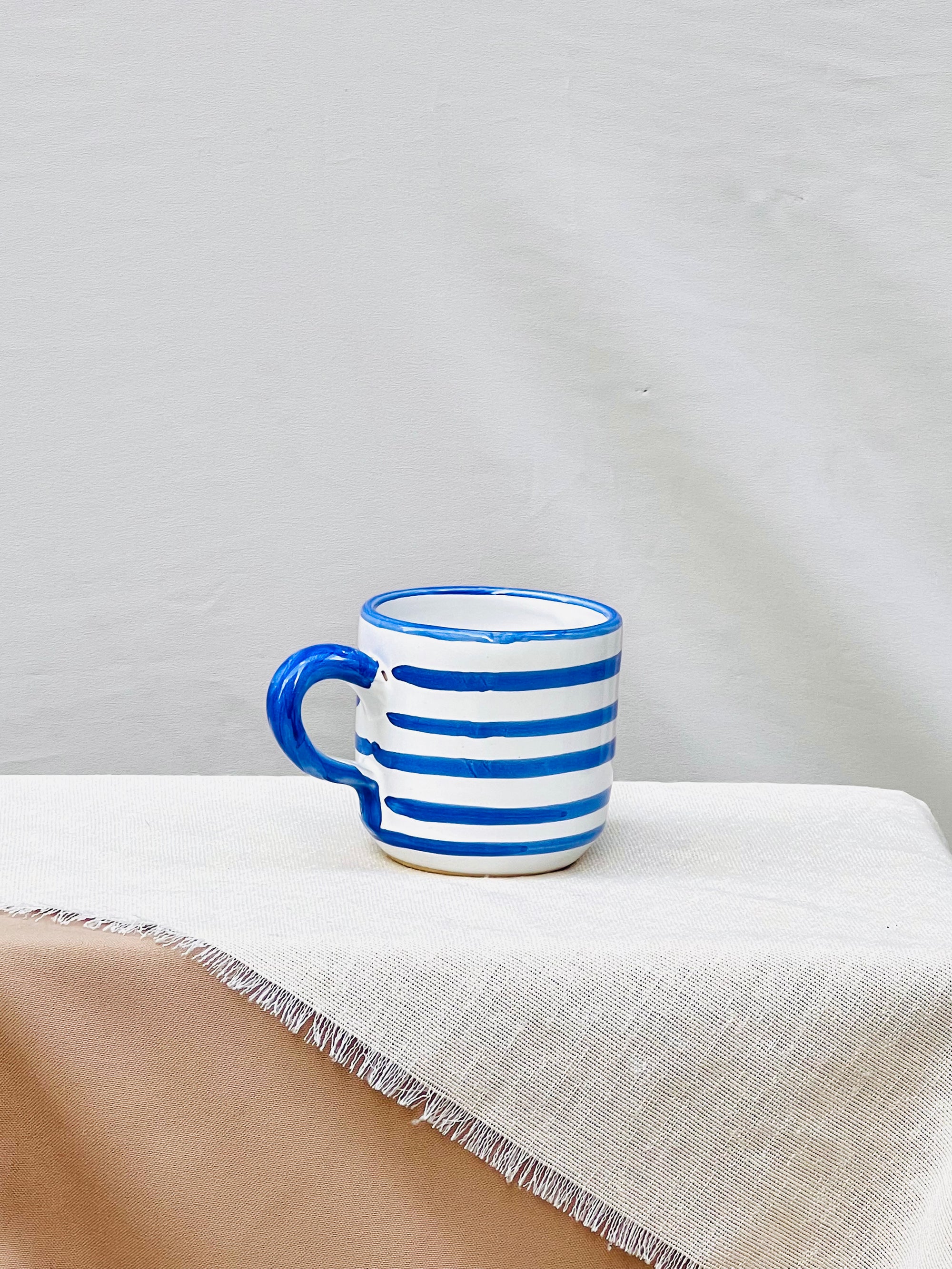 Taza artesanal “La Cala”